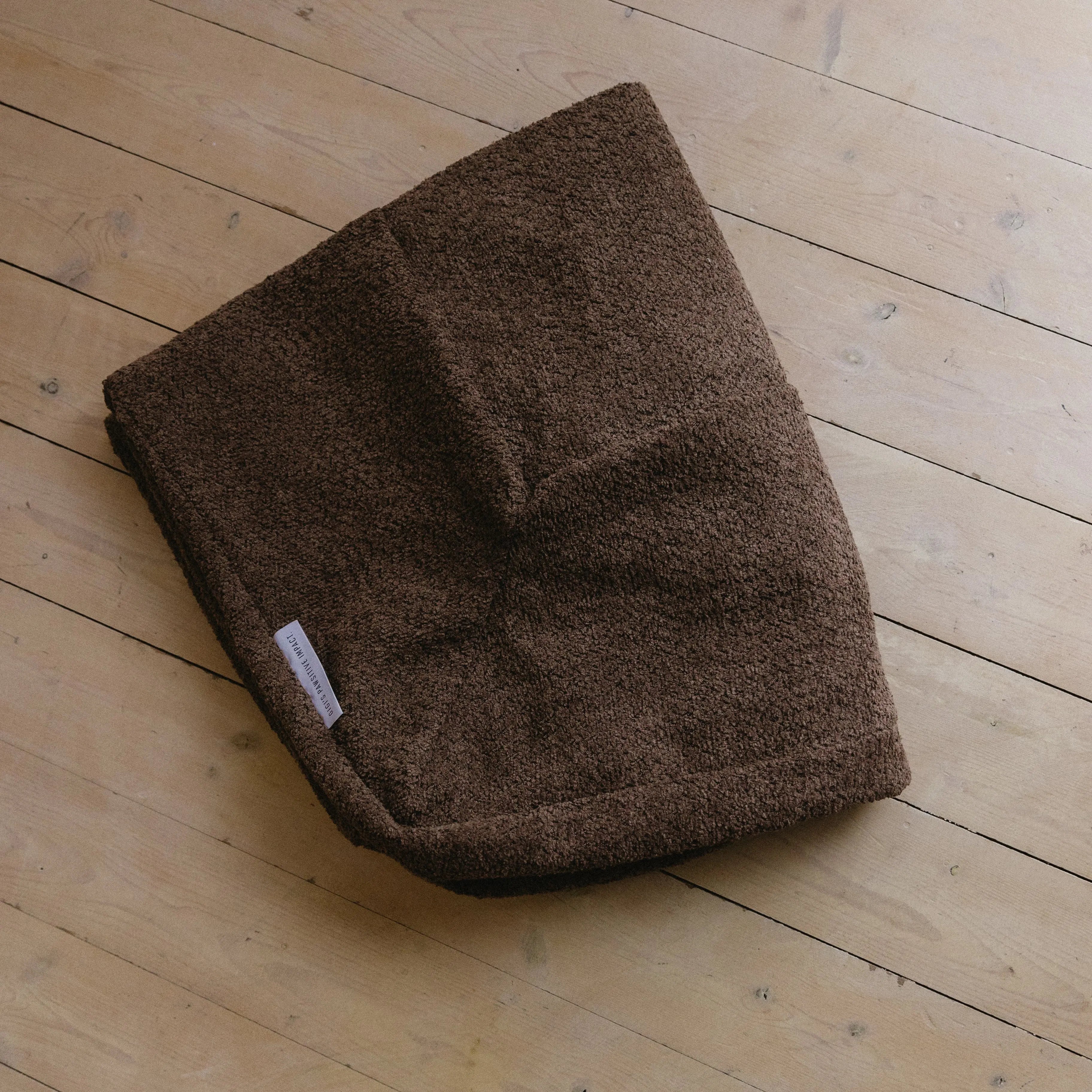Spare cream boucle dog bed cover for medium / large size bed